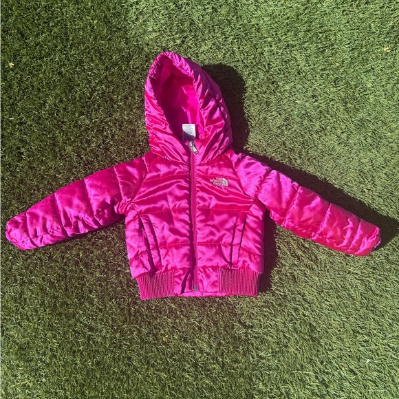 The North Face Pink Puffer Jacket - Picture 1 of 4
